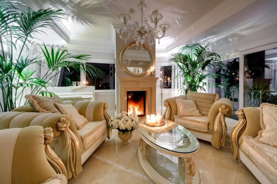 Villa Gloria Saint-Jeannet  Rom bilde